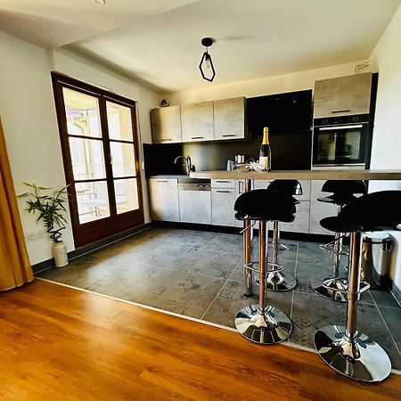 Vue Sur Vignes Apartment รีควีร์ ภายนอก รูปภาพ